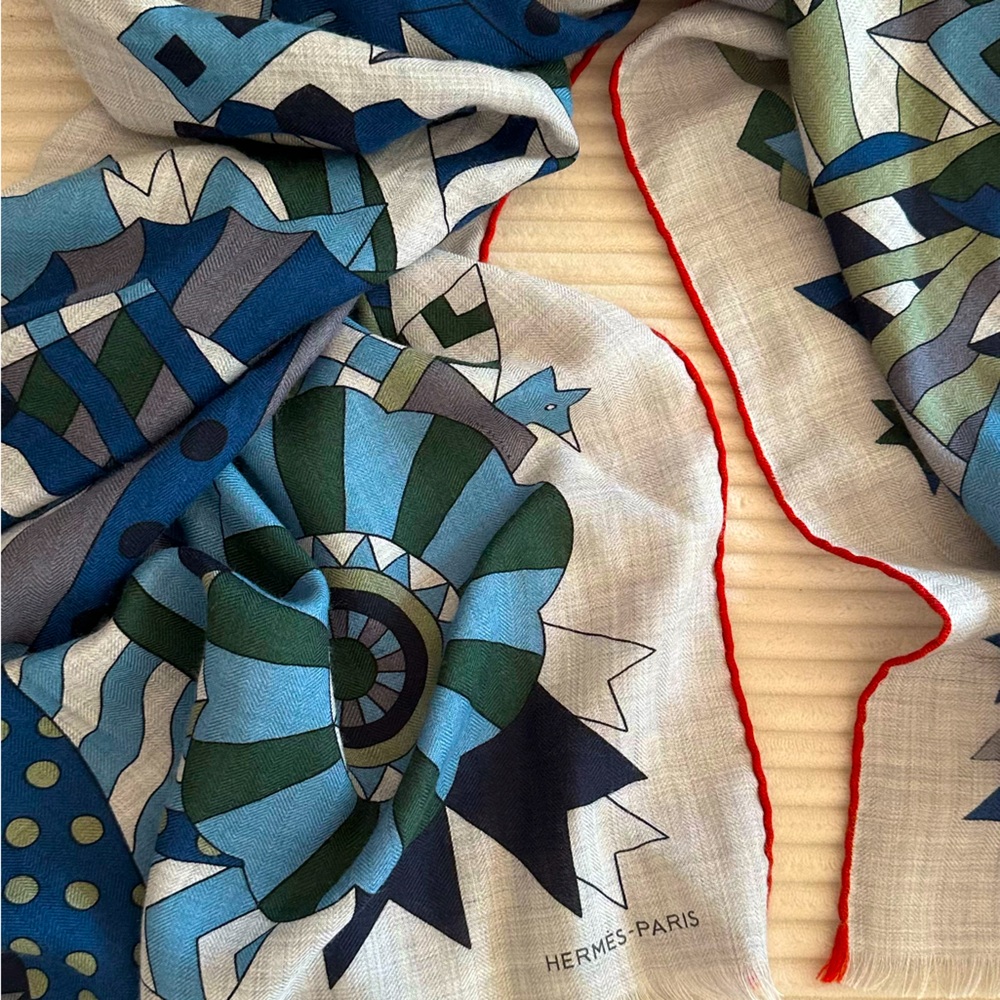 Hermès Scarf